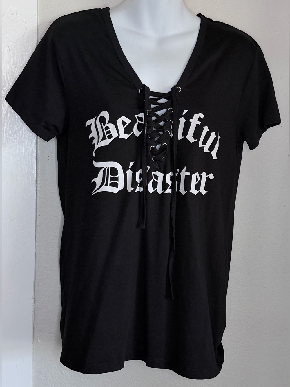Beautiful Disaster black lace front graphic short Sleeve t-shirt women XL